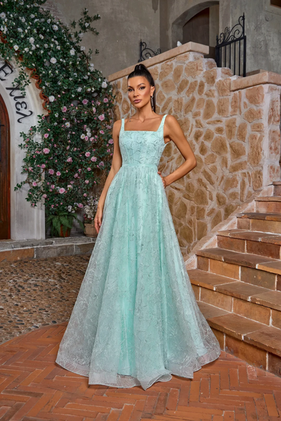Ardy – Ypsilon Dresses