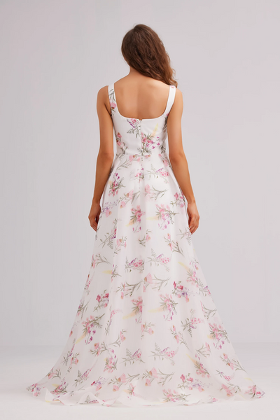 Sven – Ypsilon Dresses