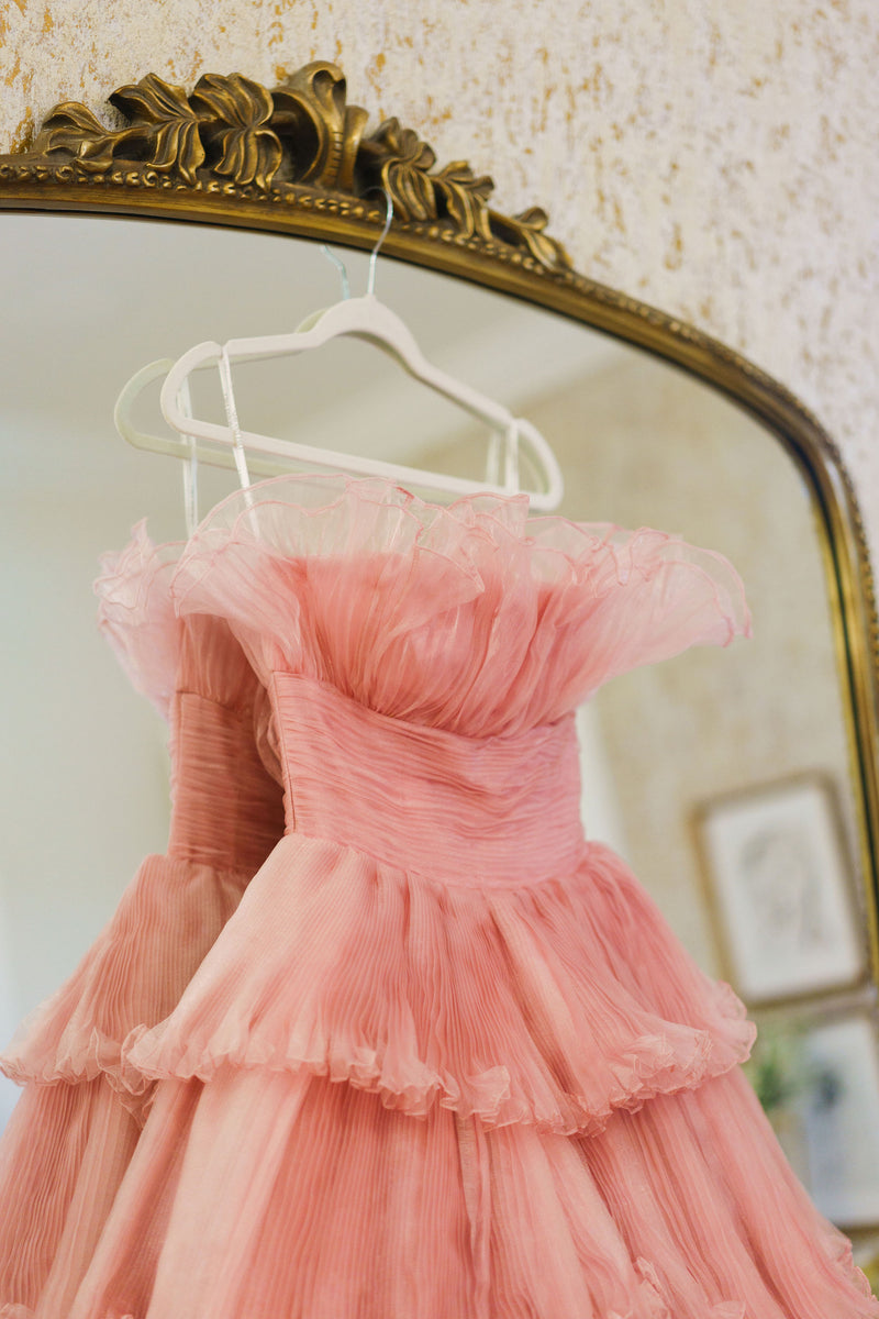 Surroy – Ypsilon Dresses