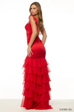 This dress features a sweetheart neckline with spaghetti straps and a stretch satin fabric with a fit and flare silhouette. The skirt has tiered layers of chiffon creating that volume and flow.&nbsp;

Sherri Hill 57112