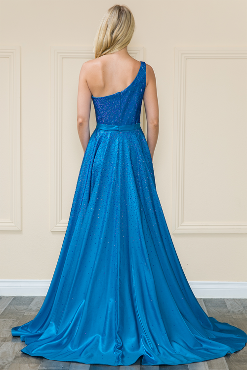 Kemly features a one-shoulder design with thick waistband and high slit. This fun iridescent fabric would make for the perfect prom dress.   PY 8920