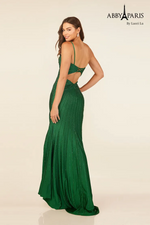 This dress features a V-neckline with spaghetti straps and a cut-out in the back. The fitted silhouette has a leg slit and the fabric is adorned with rhinestones creating a unique design and glam. Choose this dress for your next prom or formal event.

LU 90304