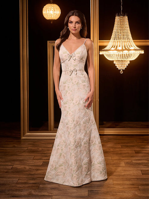 This dress features a V-neckline with spaghetti straps, a fit and flare silhouette with bow detailing on the bust and waistline. A stunning choice for your next prom or formal event.

HOW 22278