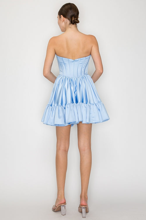 This cocktail dress features a strapless neckline with a corset style bodice, and a ruffle hemline. Style this dress to make it your own at your next homecoming or formal event.

PY 9954